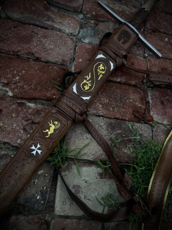 Medieval Type XXa Longsword with Triple Fullers - Image 3